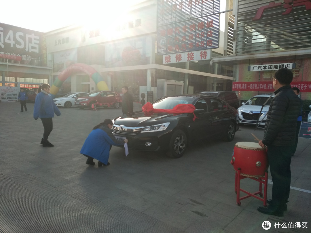 加油排队我忍了，洗车排队不能忍！自己动手洗车之九洲洗车机体验！