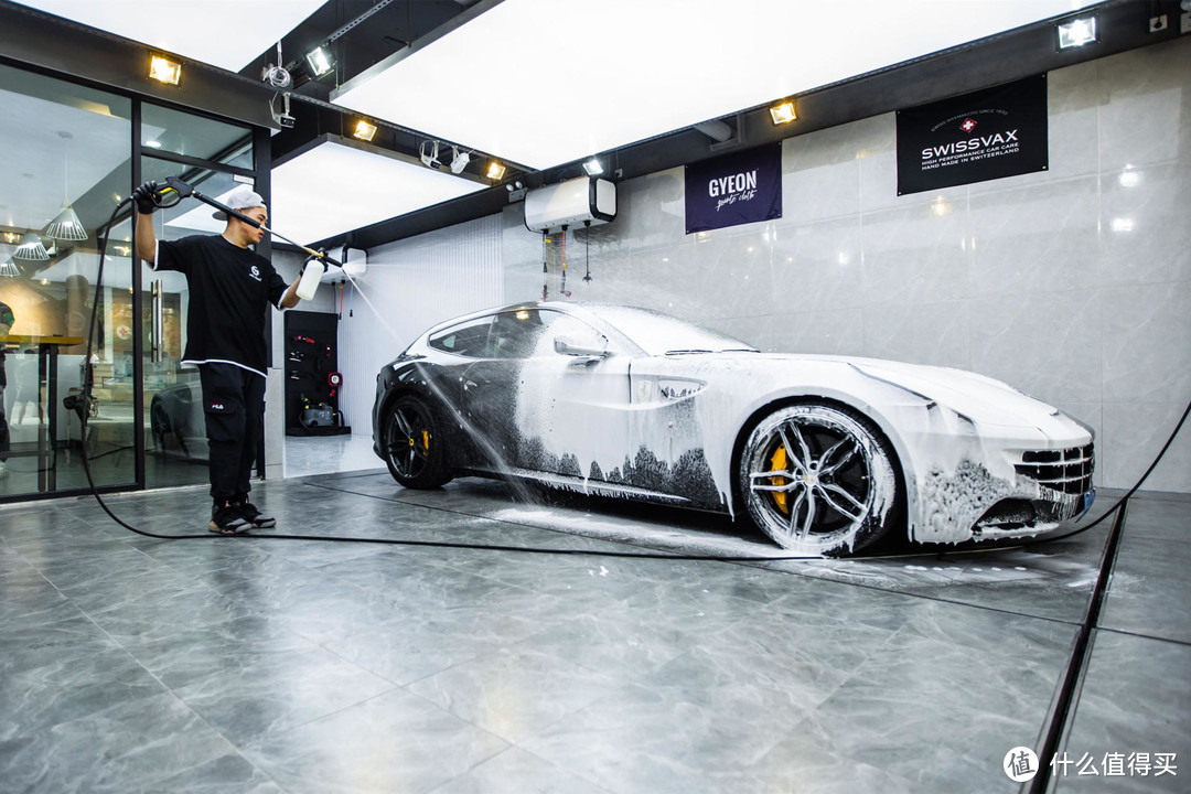 自己洗车需要购买哪些装备 自己洗车需要花费多少钱