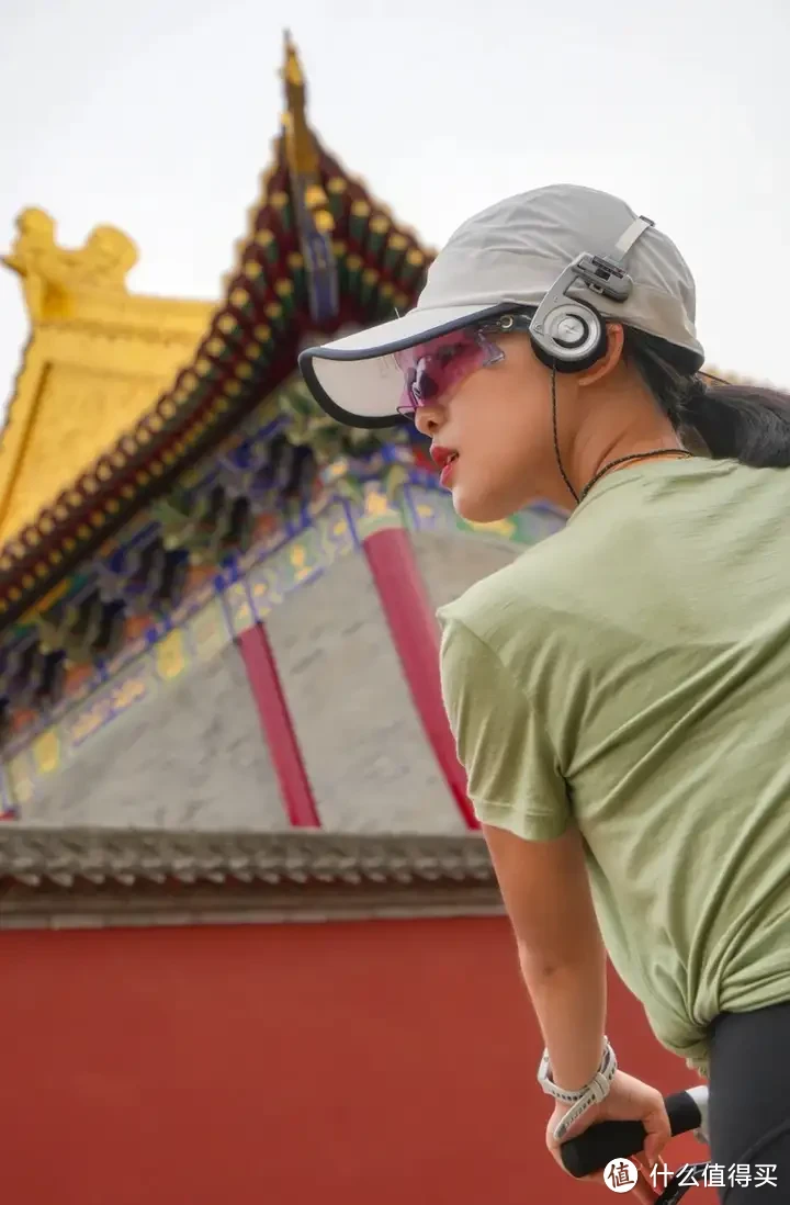 兼具户外运动和日常穿着的美利奴羊毛服装，为什么这么贵