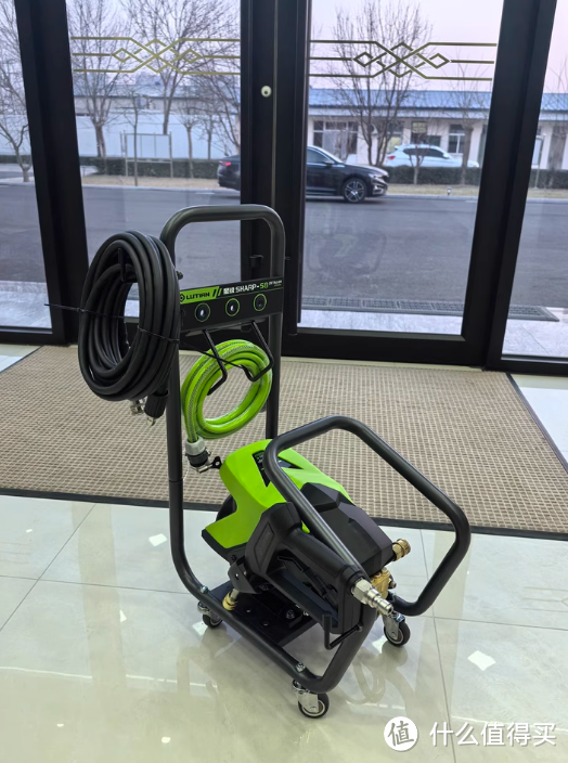 绿田洗车机星锐 S8：家用洗车的不二之选